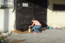 孔子学院参加向流浪汉“送温暖、献爱心”活动2