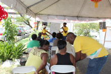 孔院学生教授当地人汉语-4