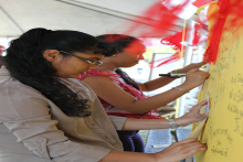 在留言布写下自己的中文名字-2